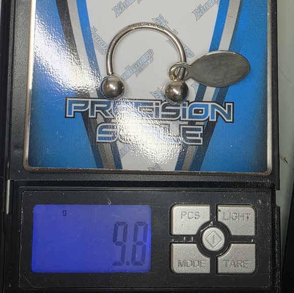 Return to Tiffany Oval Tag Screwball Key Ring in Sterling Silver 925 - Picture 9 of 9